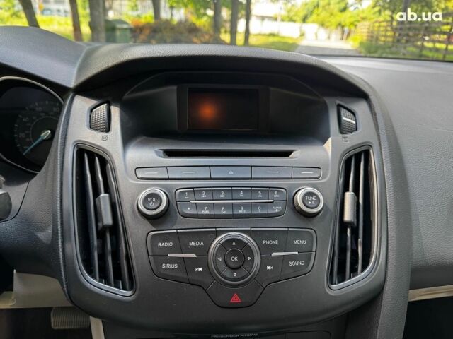 Белый Форд Фокус, объемом двигателя 2 л и пробегом 77 тыс. км за 9190 $, фото 14 на Automoto.ua