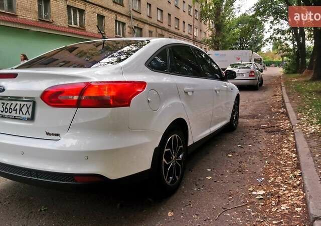 Белый Форд Фокус, объемом двигателя 1.6 л и пробегом 45 тыс. км за 10700 $, фото 23 на Automoto.ua