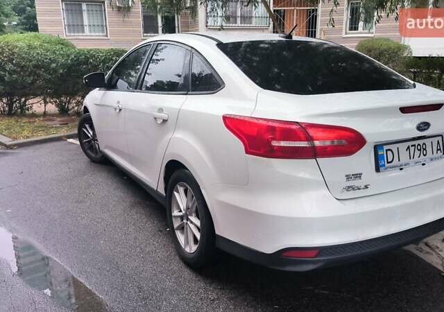 Белый Форд Фокус, объемом двигателя 2 л и пробегом 136 тыс. км за 9200 $, фото 8 на Automoto.ua
