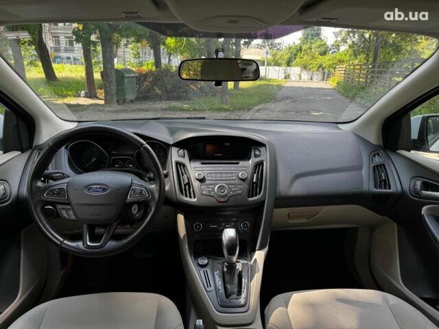 Белый Форд Фокус, объемом двигателя 2 л и пробегом 77 тыс. км за 9190 $, фото 21 на Automoto.ua