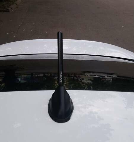 Белый Форд Фокус, объемом двигателя 1.6 л и пробегом 45 тыс. км за 10700 $, фото 21 на Automoto.ua