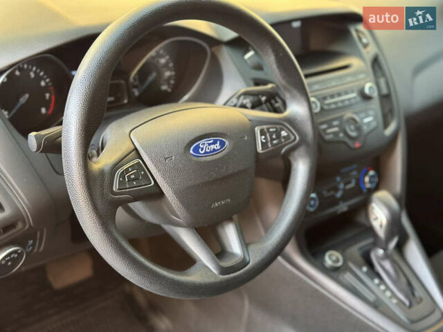 Форд Фокус 2016 в Одессе на Automoto.ua Белый Форд Фокус, объемом двигателя 2 л и пробегом 77 тыс. км за 7500 $, фото 9 на Automoto.ua