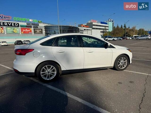 Форд Фокус 2016 в Одессе на Automoto.ua Белый Форд Фокус, объемом двигателя 2 л и пробегом 117 тыс. км за 8600 $, фото 5 на Automoto.ua