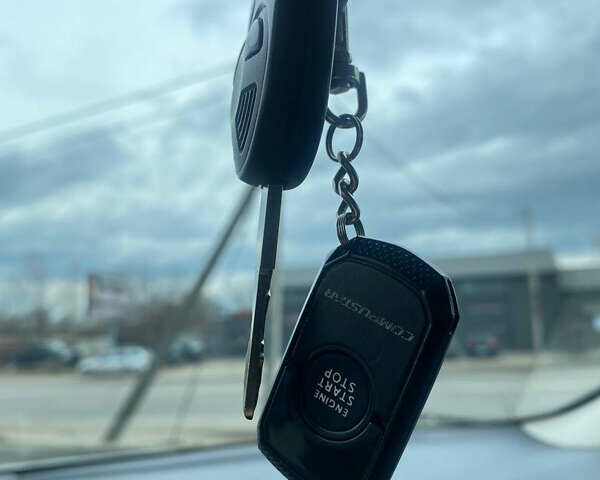 Білий Форд Фокус, об'ємом двигуна 2 л та пробігом 167 тис. км за 8700 $, фото 3 на Automoto.ua