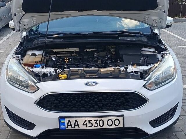 Белый Форд Фокус, объемом двигателя 2 л и пробегом 173 тыс. км за 7500 $, фото 17 на Automoto.ua