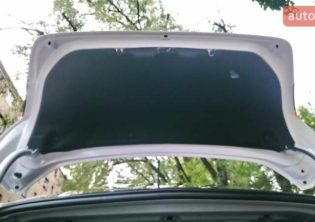 Белый Форд Фокус, объемом двигателя 1.6 л и пробегом 45 тыс. км за 10700 $, фото 15 на Automoto.ua