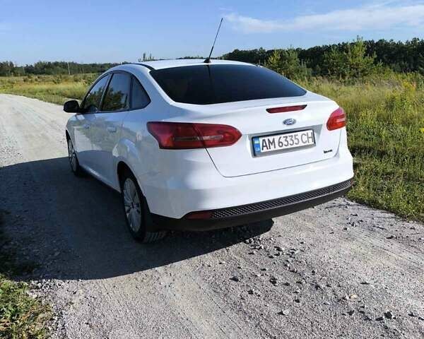 Форд Фокус 2016 у Житомирі на Automoto.ua Білий Форд Фокус, об'ємом двигуна 1.6 л та пробігом 119 тис. км за 8500 $, фото 9 на Automoto.ua