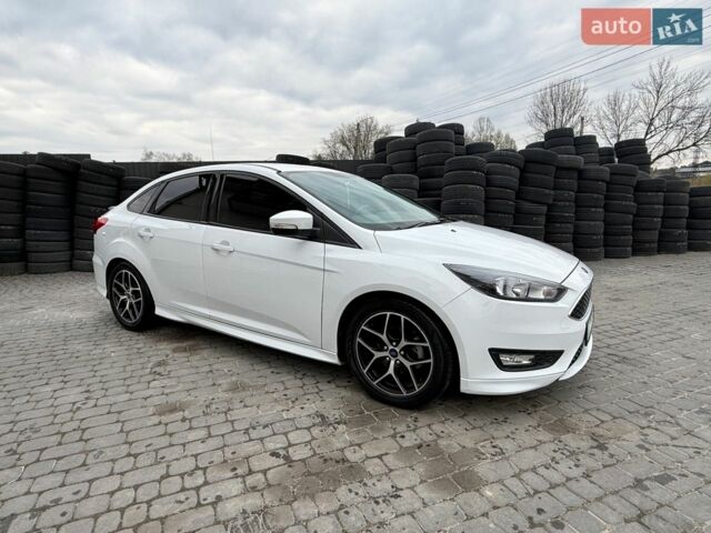 Білий Форд Фокус, об'ємом двигуна 2 л та пробігом 81 тис. км за 8850 $, фото 21 на Automoto.ua