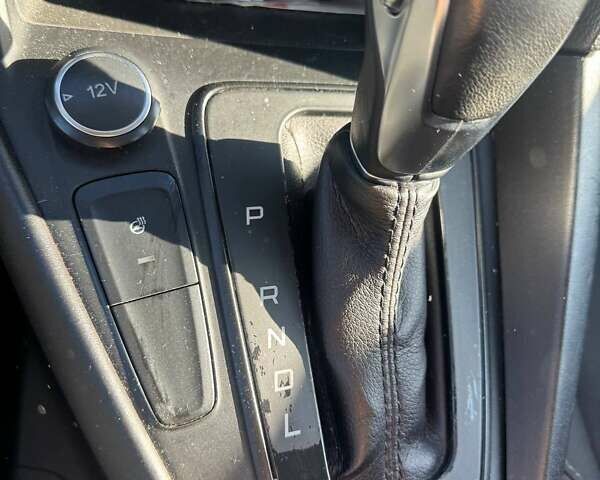 Форд Фокус 2016 в Одессе на Automoto.ua Белый Форд Фокус, объемом двигателя 2 л и пробегом 117 тыс. км за 8600 $, фото 16 на Automoto.ua