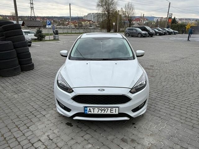 Белый Форд Фокус, объемом двигателя 2 л и пробегом 81 тыс. км за 8850 $, фото 14 на Automoto.ua