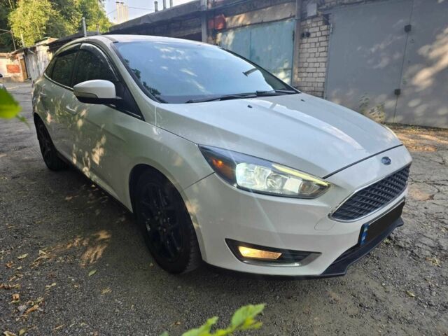 Білий Форд Фокус, об'ємом двигуна 2 л та пробігом 260 тис. км за 6904 $, фото 1 на Automoto.ua