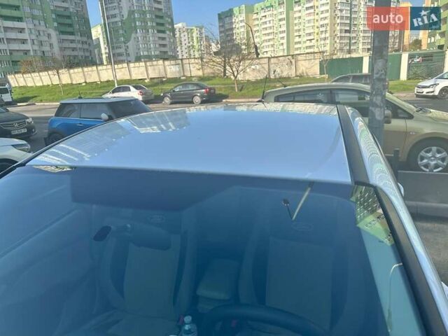 Белый Форд Фокус, объемом двигателя 2 л и пробегом 202 тыс. км за 7600 $, фото 9 на Automoto.ua