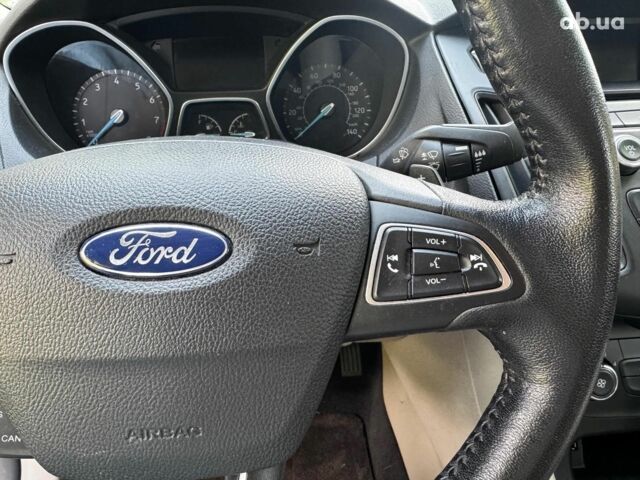 Белый Форд Фокус, объемом двигателя 2 л и пробегом 77 тыс. км за 9190 $, фото 13 на Automoto.ua