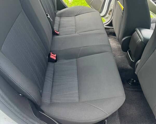 Белый Форд Фокус, объемом двигателя 0 л и пробегом 240 тыс. км за 8500 $, фото 20 на Automoto.ua