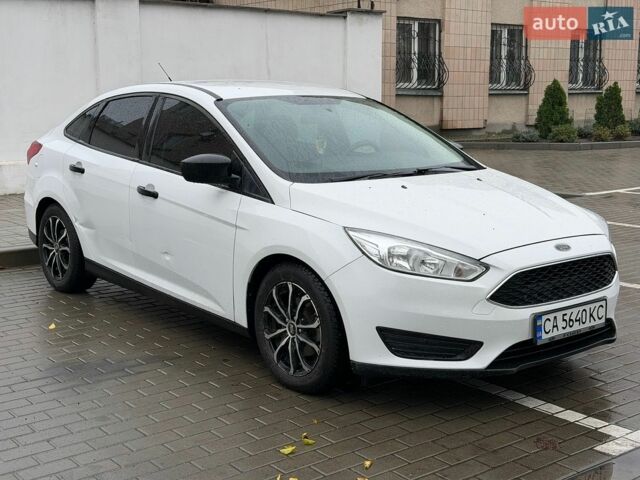 Белый Форд Фокус, объемом двигателя 2 л и пробегом 153 тыс. км за 6900 $, фото 12 на Automoto.ua