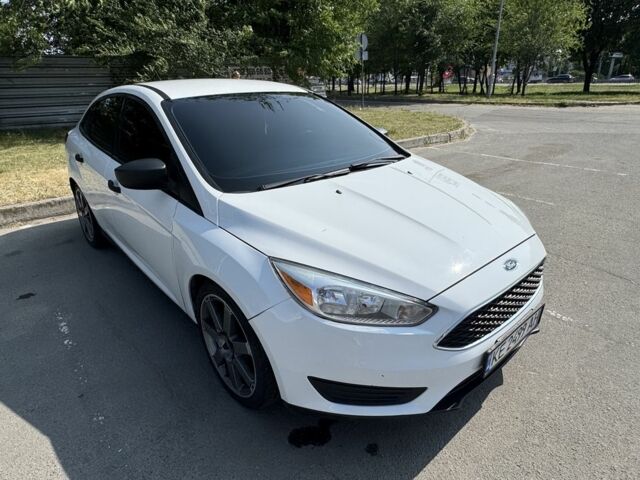 Белый Форд Фокус, объемом двигателя 2 л и пробегом 102 тыс. км за 7999 $, фото 3 на Automoto.ua