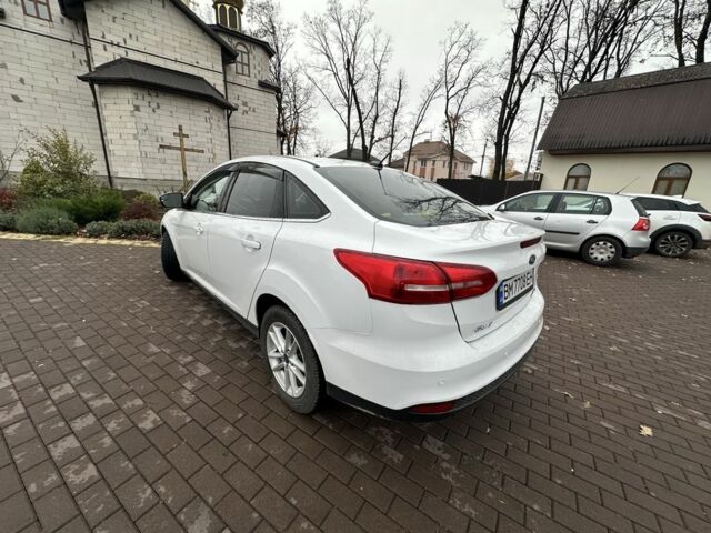 Белый Форд Фокус, объемом двигателя 2 л и пробегом 116 тыс. км за 7850 $, фото 4 на Automoto.ua