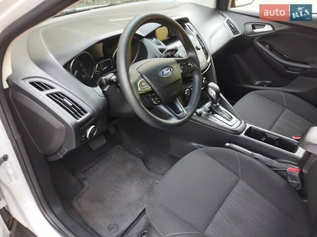 Форд Фокус 2017 у Запоріжжя на Automoto.ua Білий Форд Фокус, об'ємом двигуна 2 л та пробігом 58 тис. км за 9600 $, фото 9 на Automoto.ua