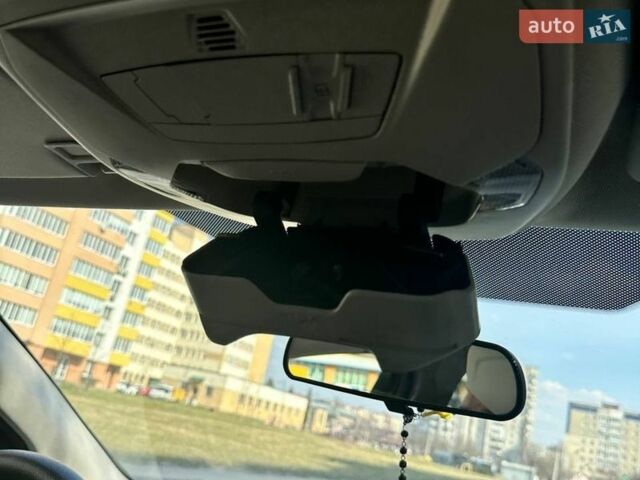 Белый Форд Фокус, объемом двигателя 2 л и пробегом 193 тыс. км за 10500 $, фото 22 на Automoto.ua