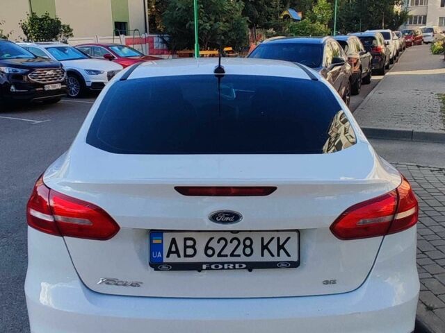 Білий Форд Фокус, об'ємом двигуна 2 л та пробігом 139 тис. км за 8029 $, фото 9 на Automoto.ua