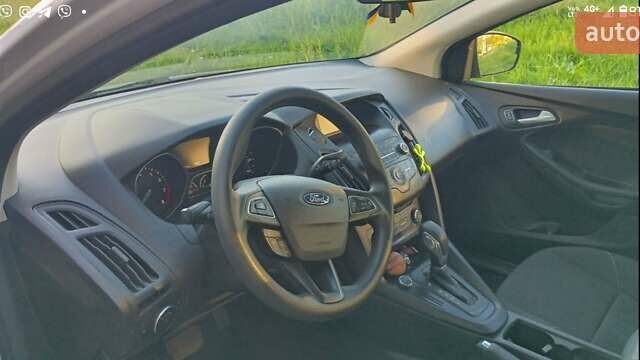 Білий Форд Фокус, об'ємом двигуна 2 л та пробігом 147 тис. км за 8900 $, фото 7 на Automoto.ua