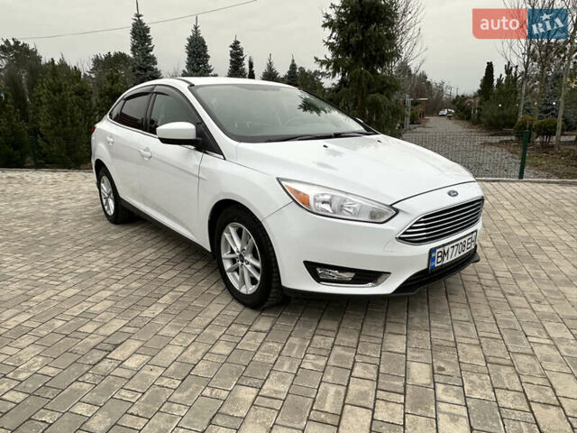 Белый Форд Фокус, объемом двигателя 2 л и пробегом 117 тыс. км за 7900 $, фото 5 на Automoto.ua