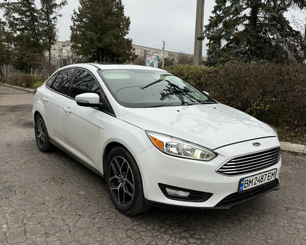 Белый Форд Фокус, объемом двигателя 2 л и пробегом 128 тыс. км за 8500 $, фото 2 на Automoto.ua