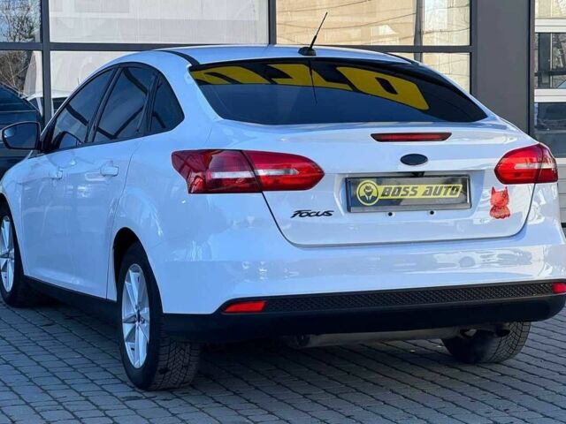 Белый Форд Фокус, объемом двигателя 2 л и пробегом 196 тыс. км за 9700 $, фото 3 на Automoto.ua