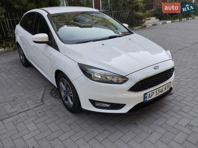 Форд Фокус 2017 у Запоріжжя на Automoto.ua Білий Форд Фокус, об'ємом двигуна 2 л та пробігом 58 тис. км за 9600 $, фото 7 на Automoto.ua