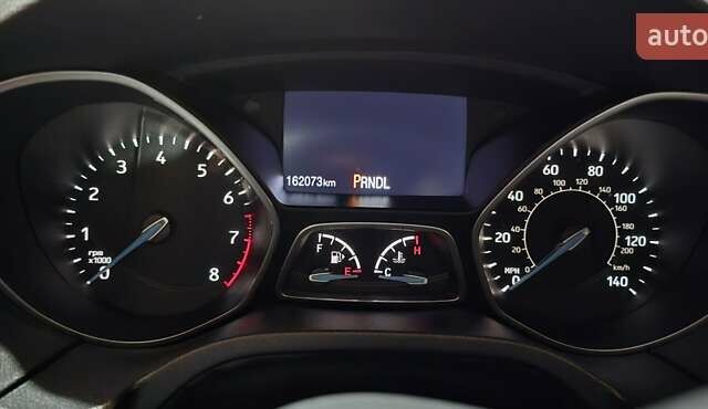 Форд Фокус 2017 в Калуше на Automoto.ua Белый Форд Фокус, объемом двигателя 2 л и пробегом 162 тыс. км за 8500 $, фото 6 на Automoto.ua