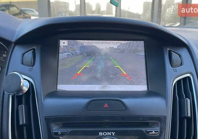 Белый Форд Фокус, объемом двигателя 2 л и пробегом 240 тыс. км за 8290 $, фото 20 на Automoto.ua