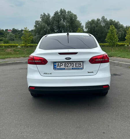 Белый Форд Фокус, объемом двигателя 1.6 л и пробегом 93 тыс. км за 9500 $, фото 5 на Automoto.ua