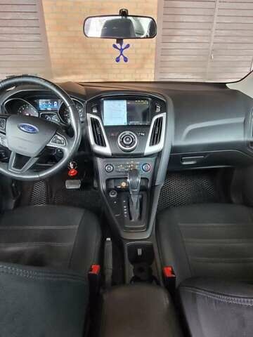 Білий Форд Фокус, об'ємом двигуна 2 л та пробігом 126 тис. км за 10900 $, фото 9 на Automoto.ua