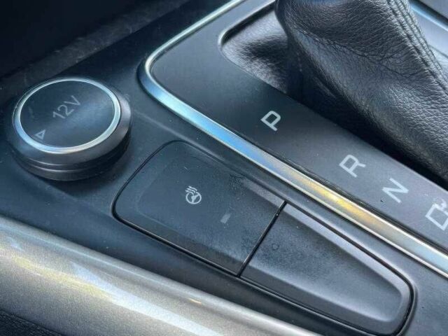 Білий Форд Фокус, об'ємом двигуна 2 л та пробігом 71 тис. км за 7500 $, фото 7 на Automoto.ua