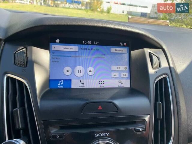 Белый Форд Фокус, объемом двигателя 0 л и пробегом 240 тыс. км за 8500 $, фото 10 на Automoto.ua