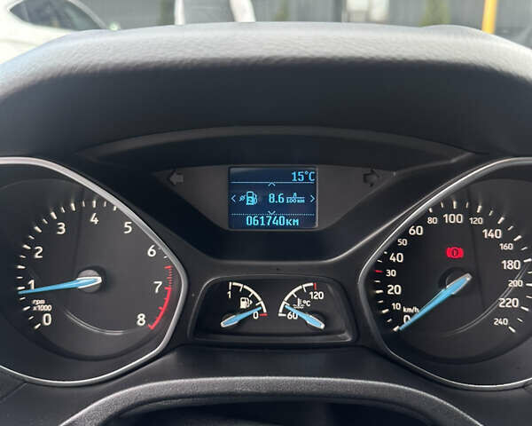 Белый Форд Фокус, объемом двигателя 1.6 л и пробегом 61 тыс. км за 8900 $, фото 14 на Automoto.ua