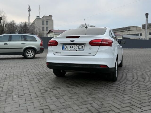 Белый Форд Фокус, объемом двигателя 2 л и пробегом 162 тыс. км за 7800 $, фото 5 на Automoto.ua