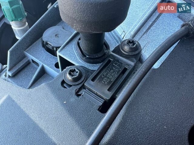 Білий Форд Фокус, об'ємом двигуна 1.6 л та пробігом 67 тис. км за 10700 $, фото 27 на Automoto.ua