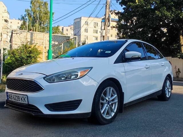 Білий Форд Фокус, об'ємом двигуна 2 л та пробігом 139 тис. км за 8029 $, фото 3 на Automoto.ua