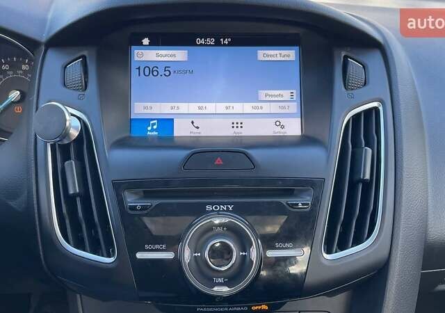 Белый Форд Фокус, объемом двигателя 2 л и пробегом 240 тыс. км за 8290 $, фото 19 на Automoto.ua