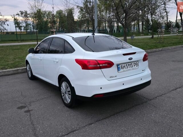 Білий Форд Фокус, об'ємом двигуна 1.6 л та пробігом 98 тис. км за 9100 $, фото 10 на Automoto.ua