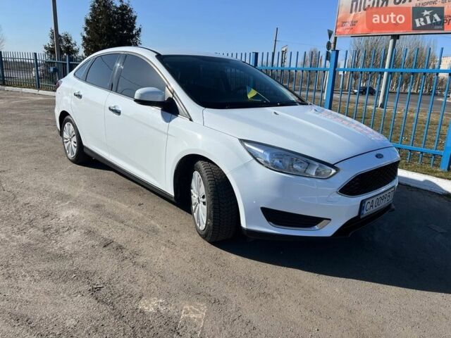Білий Форд Фокус, об'ємом двигуна 1.6 л та пробігом 67 тис. км за 10700 $, фото 1 на Automoto.ua