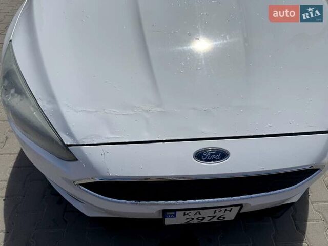 Білий Форд Фокус, об'ємом двигуна 2 л та пробігом 240 тис. км за 7000 $, фото 5 на Automoto.ua
