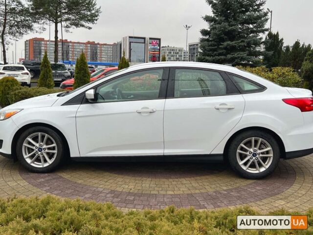 Белый Форд Фокус, объемом двигателя 1 л и пробегом 133 тыс. км за 8300 $, фото 3 на Automoto.ua