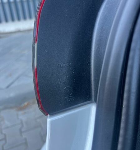 Білий Форд Фокус, об'ємом двигуна 1.6 л та пробігом 67 тис. км за 10700 $, фото 40 на Automoto.ua