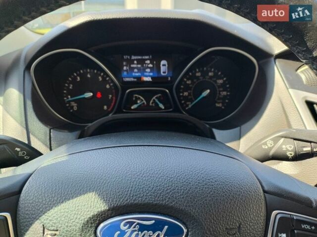 Белый Форд Фокус, объемом двигателя 2 л и пробегом 128 тыс. км за 8699 $, фото 27 на Automoto.ua
