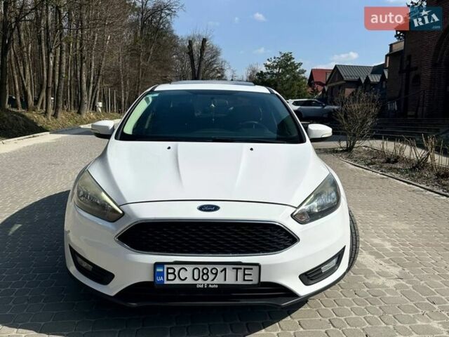 Белый Форд Фокус, объемом двигателя 2 л и пробегом 193 тыс. км за 10500 $, фото 2 на Automoto.ua