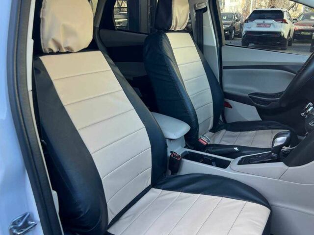 Белый Форд Фокус, объемом двигателя 2 л и пробегом 196 тыс. км за 9700 $, фото 22 на Automoto.ua