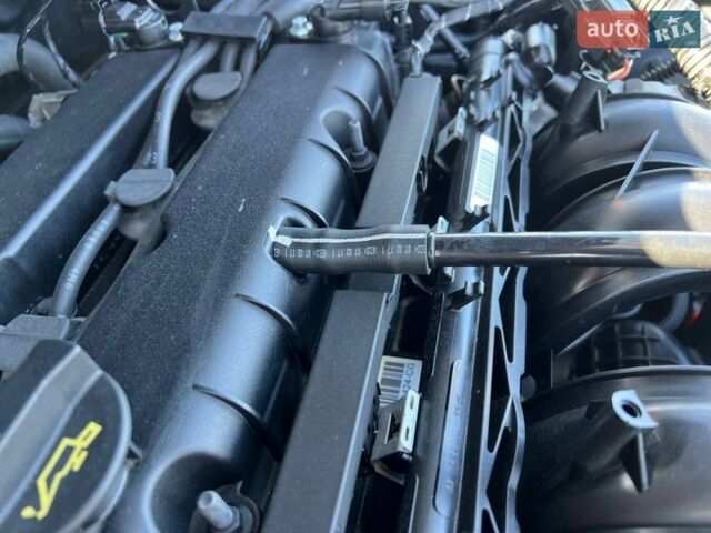 Білий Форд Фокус, об'ємом двигуна 1.6 л та пробігом 67 тис. км за 10700 $, фото 28 на Automoto.ua