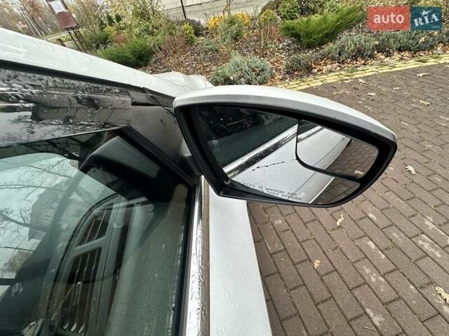 Білий Форд Фокус, об'ємом двигуна 2 л та пробігом 116 тис. км за 7850 $, фото 11 на Automoto.ua